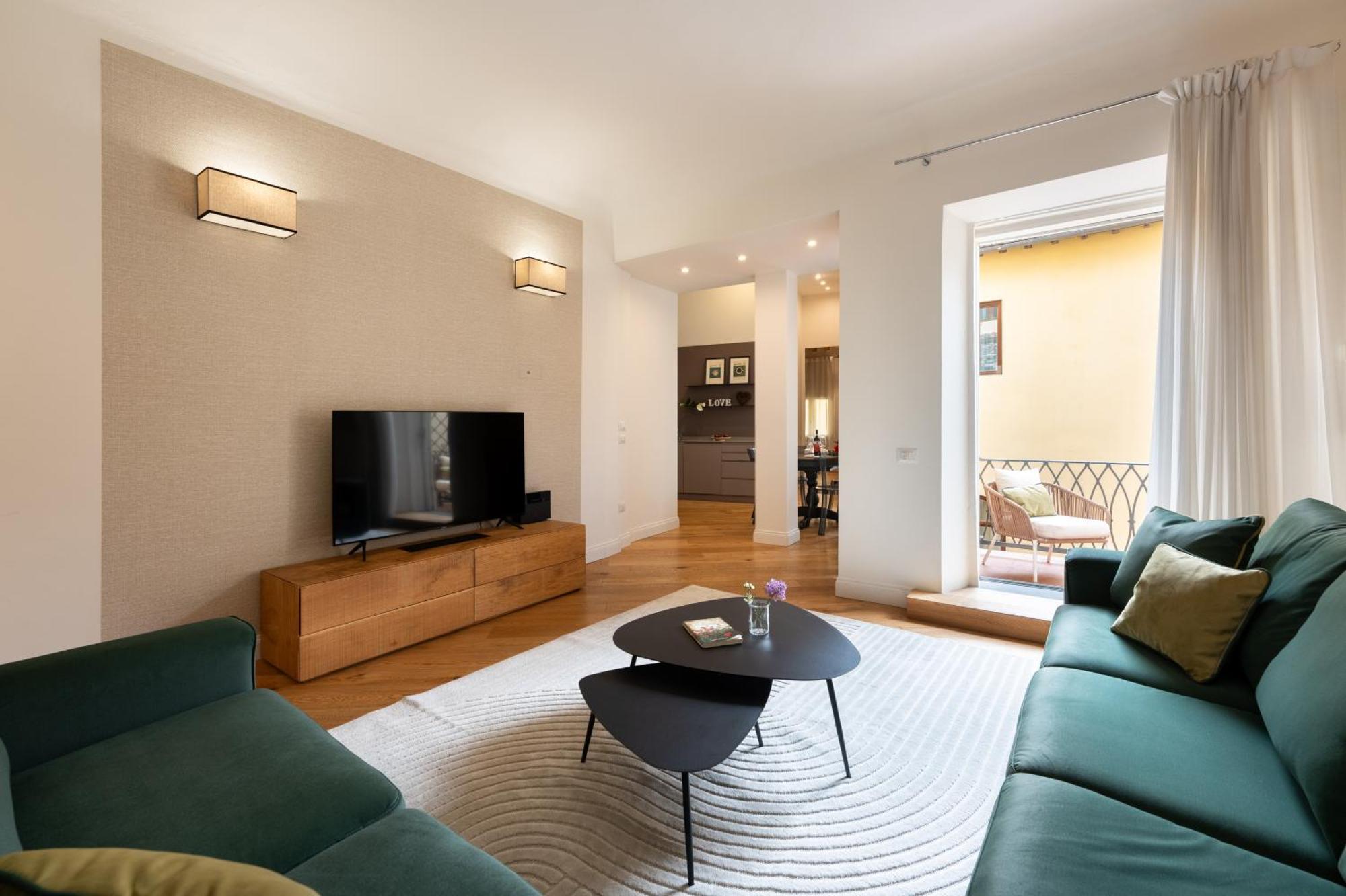 Tg - One Bedroom Luxury Apartment In The Fashion District ฟลอเรนซ์ ภายนอก รูปภาพ