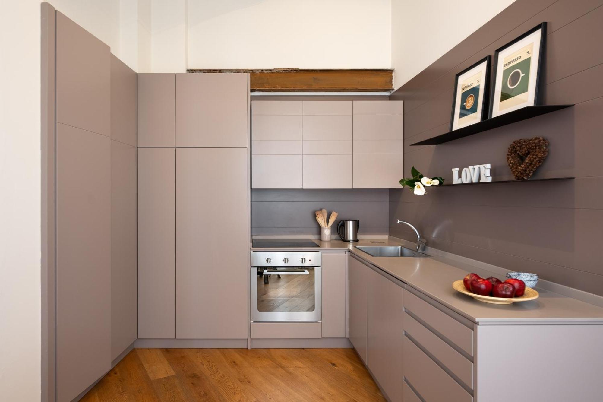 Tg - One Bedroom Luxury Apartment In The Fashion District ฟลอเรนซ์ ภายนอก รูปภาพ